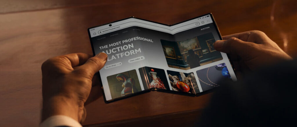 Huawei Mate XT разложен