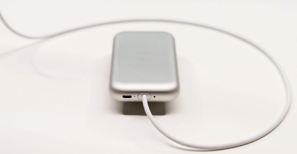 Apple Vision Air аккумулятор