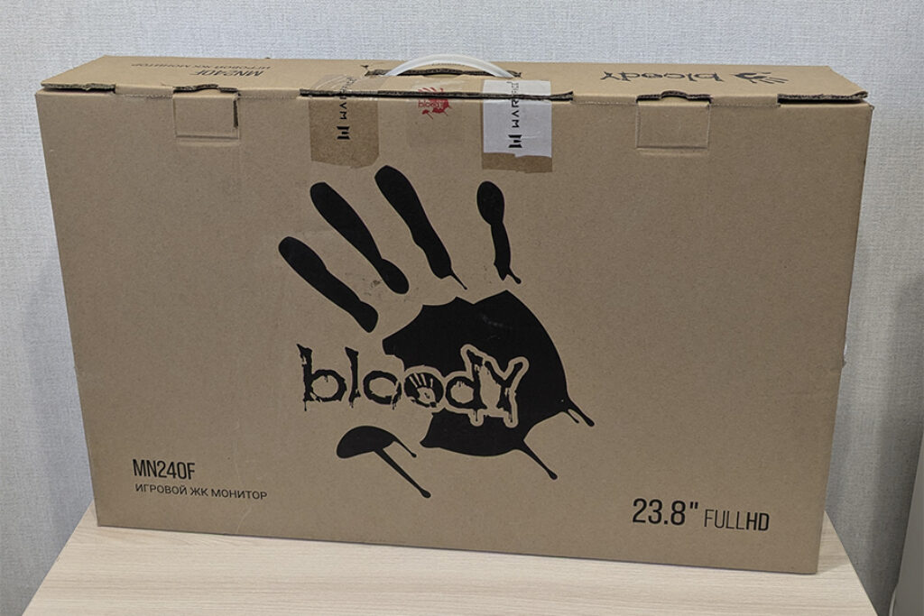 Bloody MN240F коробка
